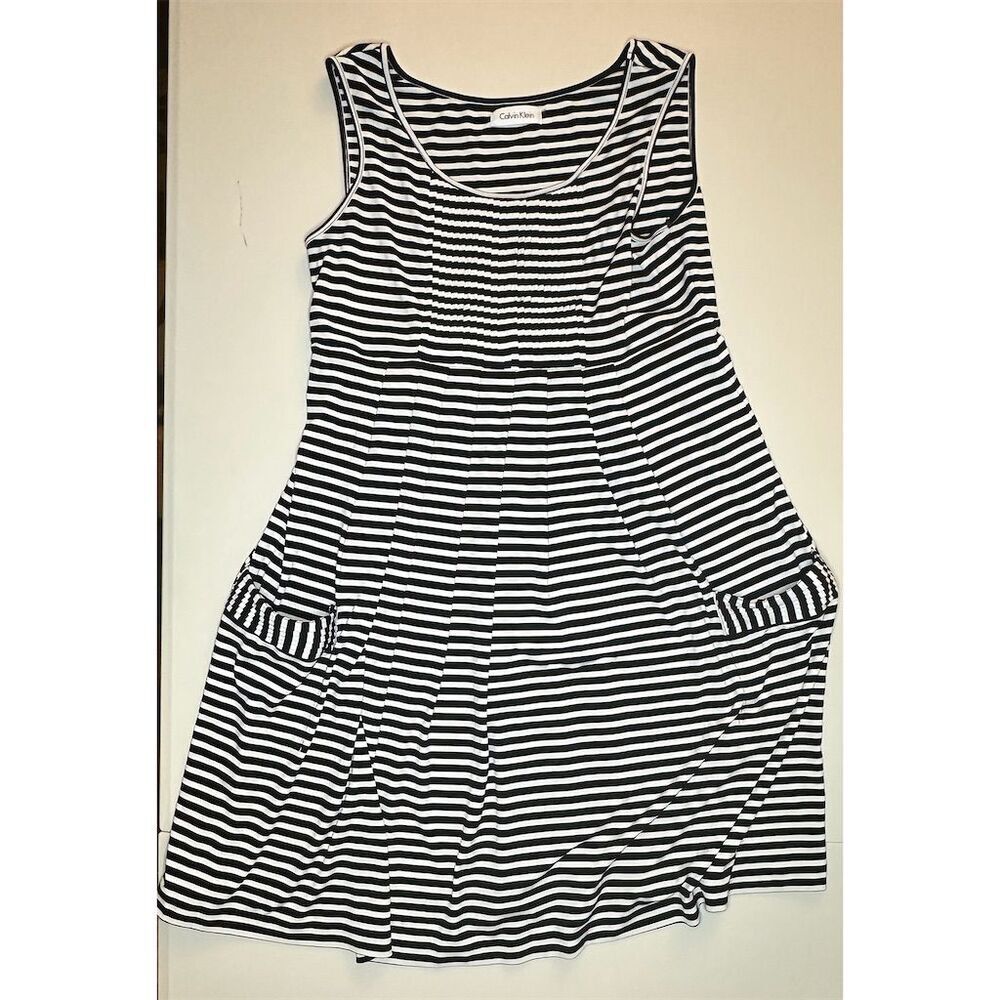 Calvin Klein Women's M Black & White Striped Sleeveless A-Line Dress